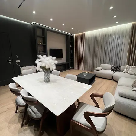 Delijorgji Luxury * Tirana