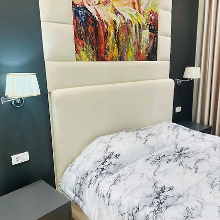 Delijorgji Luxury Apartment *