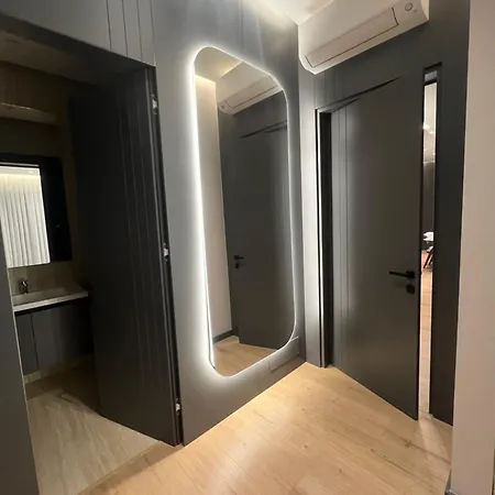 Delijorgji Luxury Apartment