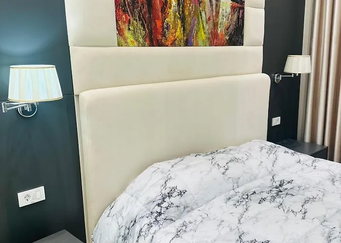 Delijorgji Luxury Lägenhet *